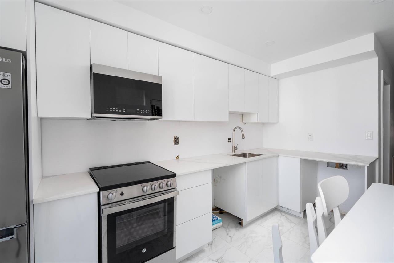 2 Bed 1 Bath - 4245 Rue Marquette, Montréal