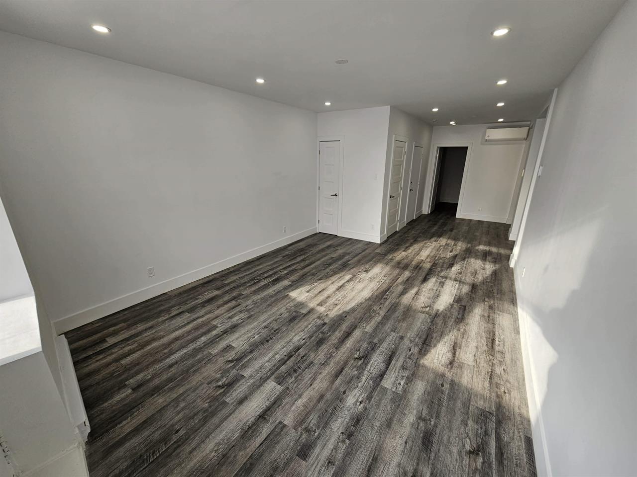 2 CH - 1 SDB - Montréal - $2,100 /mo