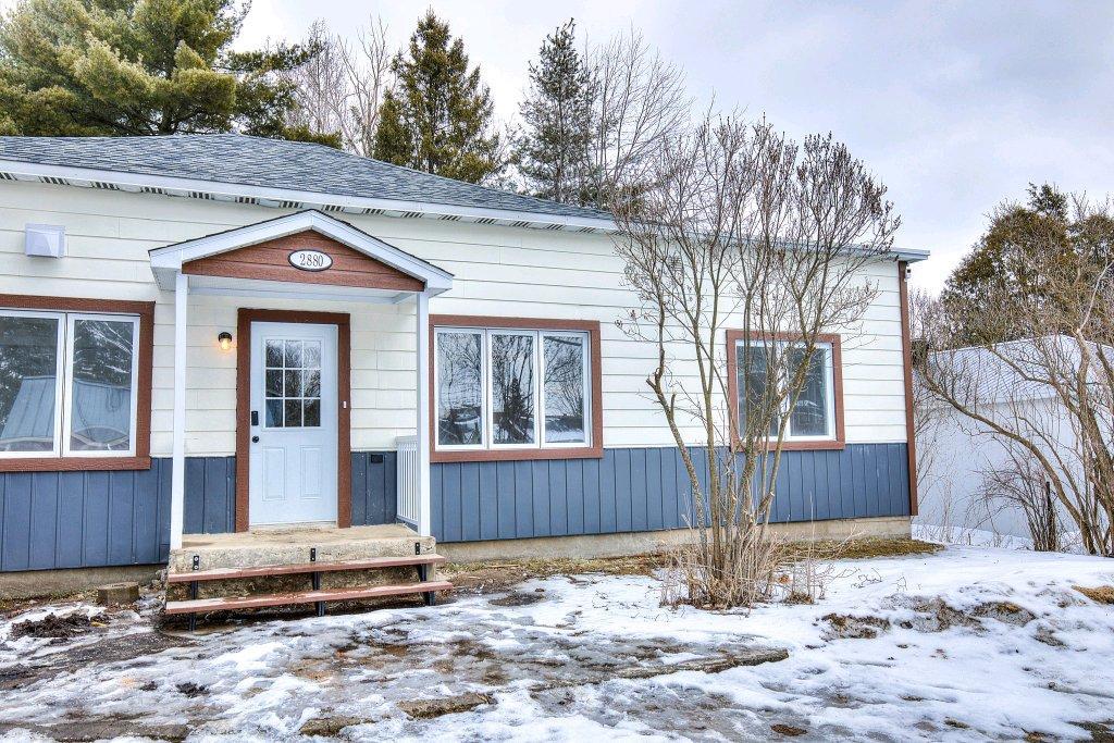 Voici la description mise à jour pour Facebook Marketplace : --- À LOUER : Maison rénovée au 2880 rue Principale, Saint-Justine-de-Newton