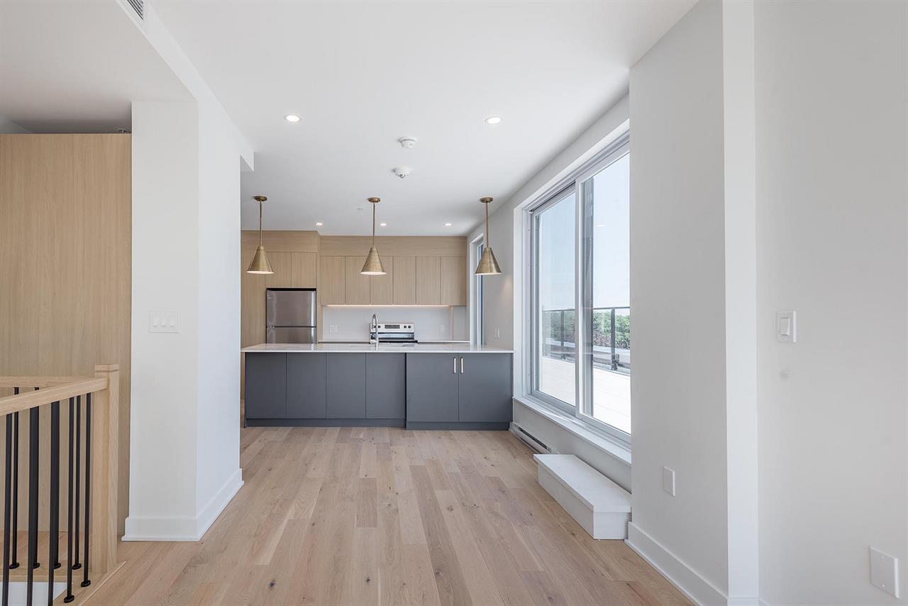 2 Bedroom - 2147 Marlowe Ave, Montréal