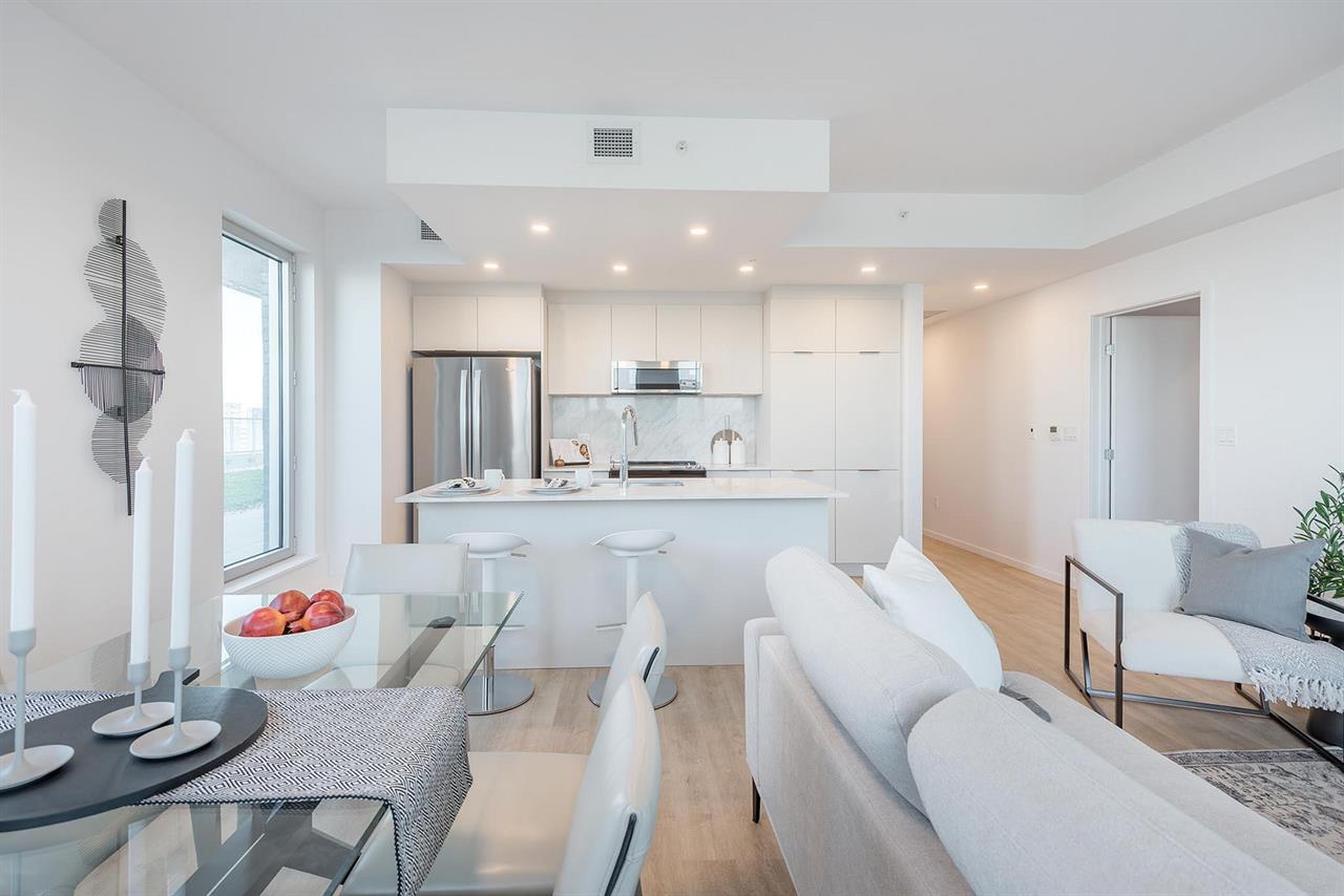 2 Bedroom - 6690 Décarie, Montréal