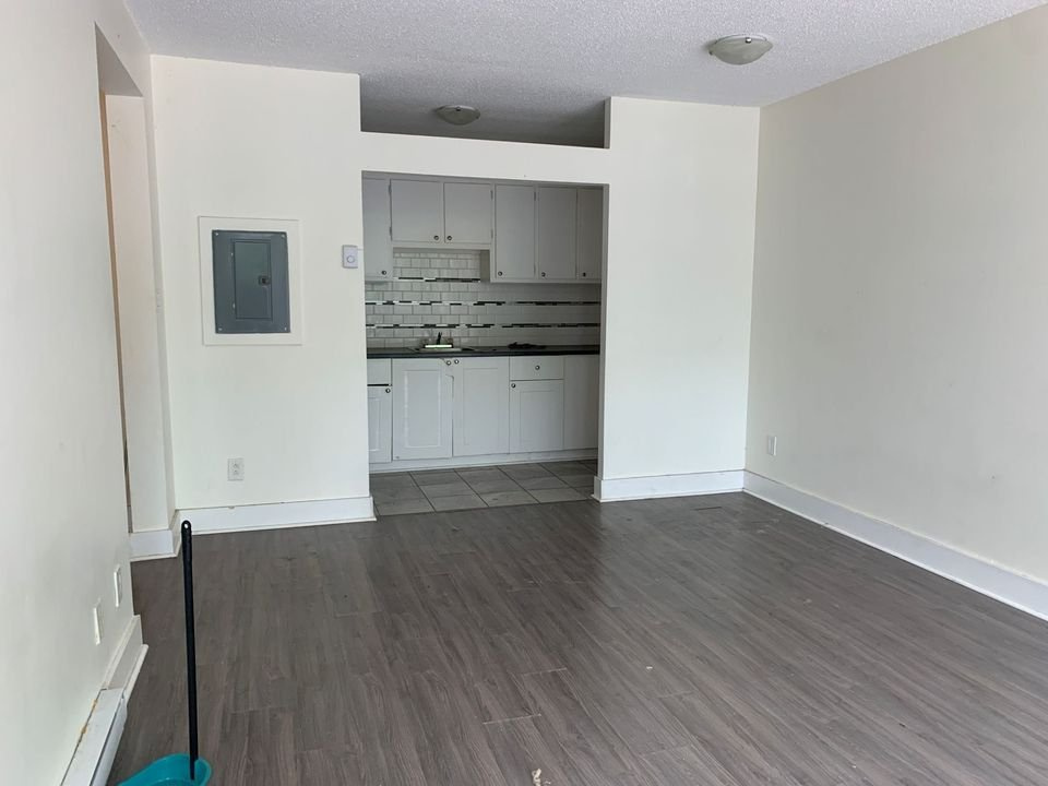 PROMO 3.5 Apartment For $1220/mois