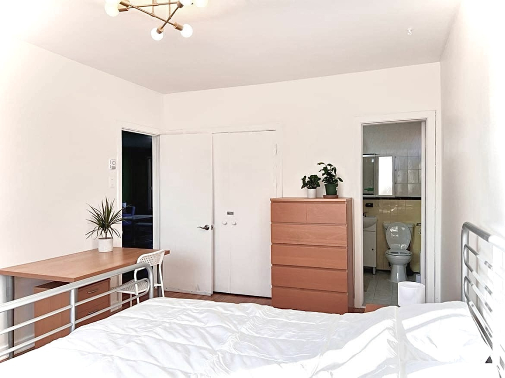 Furnished Room With Private Bathroom|CDN