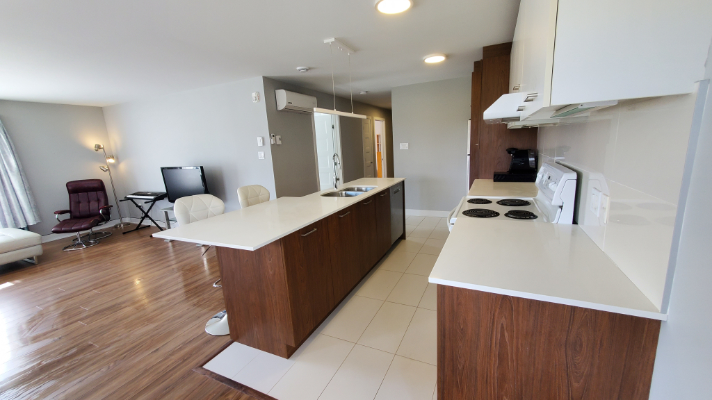 Condo Grand 4 1/2 Delson