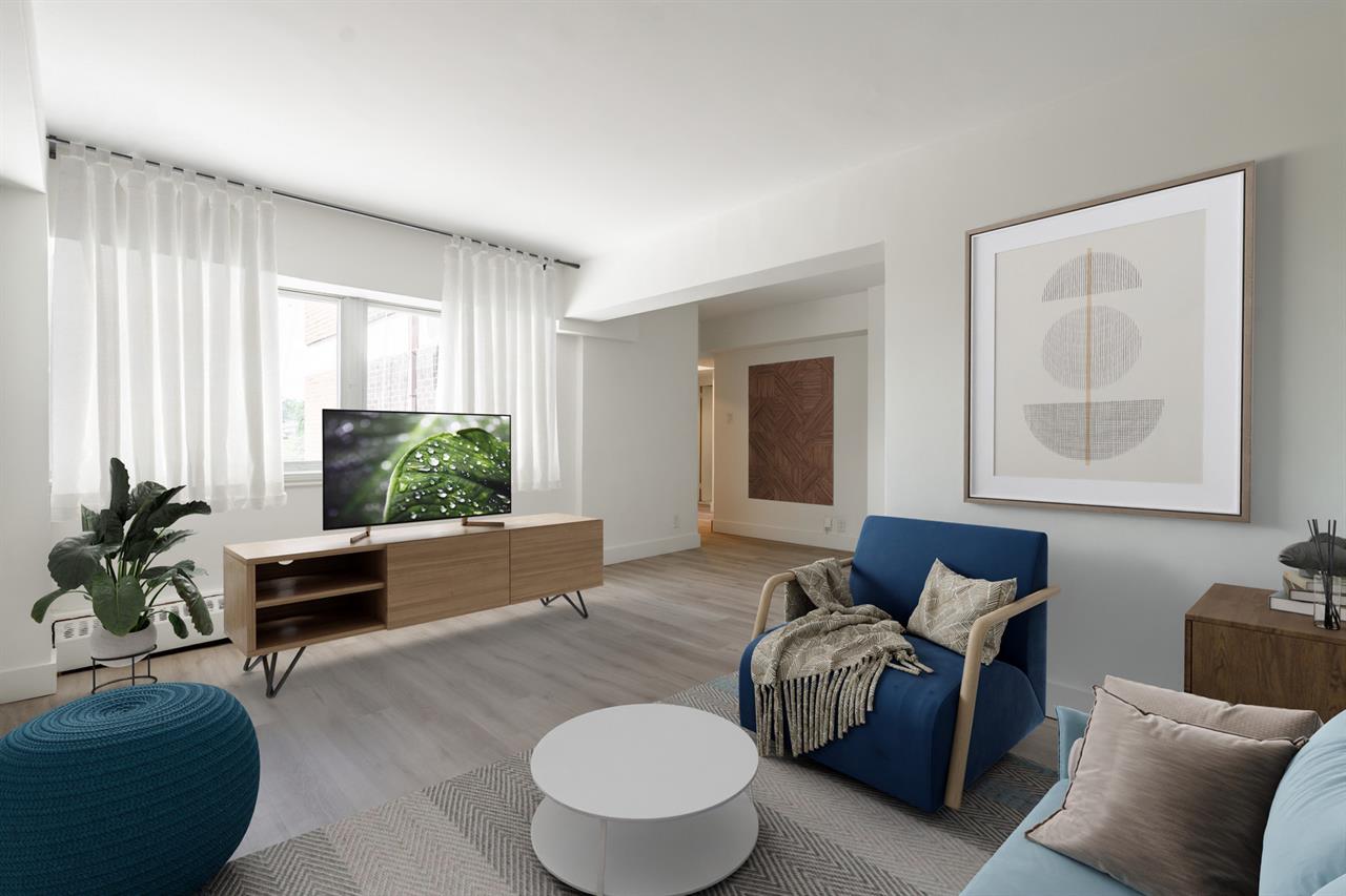 Sunny And Renovated 4 1/2 - Downtown Montreal - 5301-5317 Sherbrooke Street West, Montréal