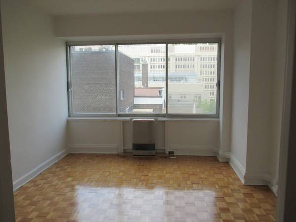 Apartment on 11th floor available in October! (#1106)