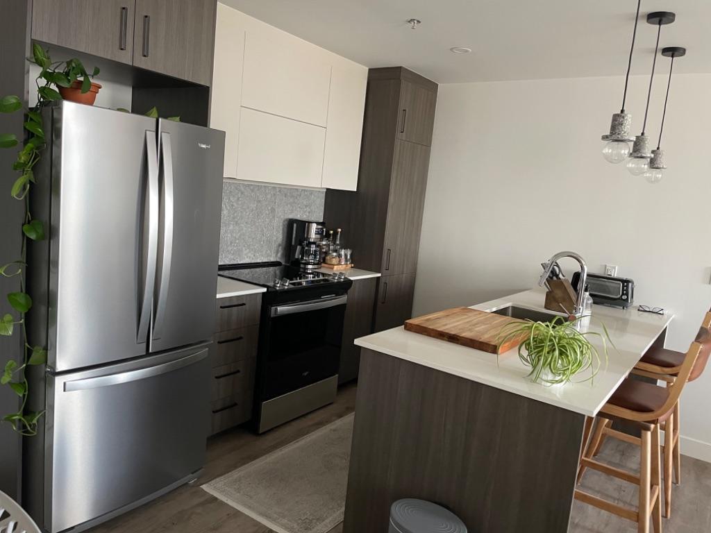 Condo 4.5 à louer Saint-Hyacinthe (stationnement garage inclus)