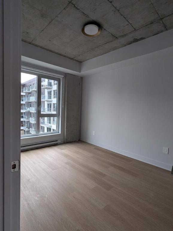 2 CH - 1 SDB - Montreal - $2,135 /mo