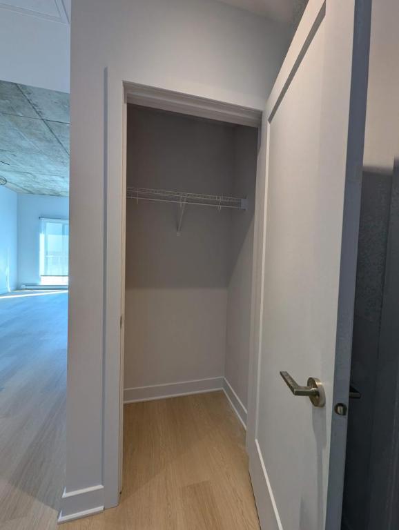 1 CH - 1 SDB - Montreal - $2,010 /mo