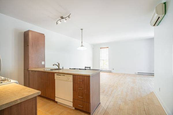 Mile End - 4.5 rent available -