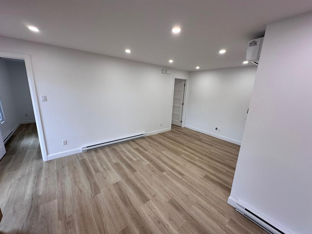 Appartement 4 1/2 à louer, La Baie