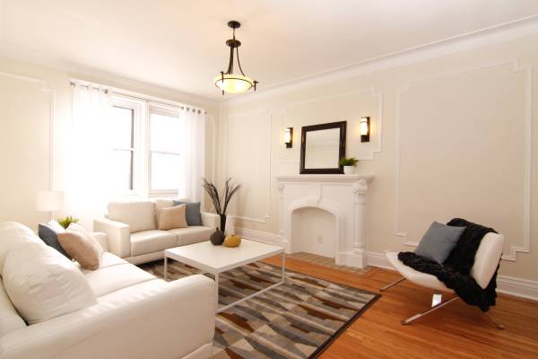 BEAUTIFUL & SPACIOUS 4 1/2 VILLA MARIA METRO, MONKLAND VILLAGE