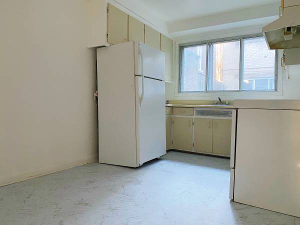 4 1/2 Apt- Now or Nov, 1, 2024 near metro Prefontaine