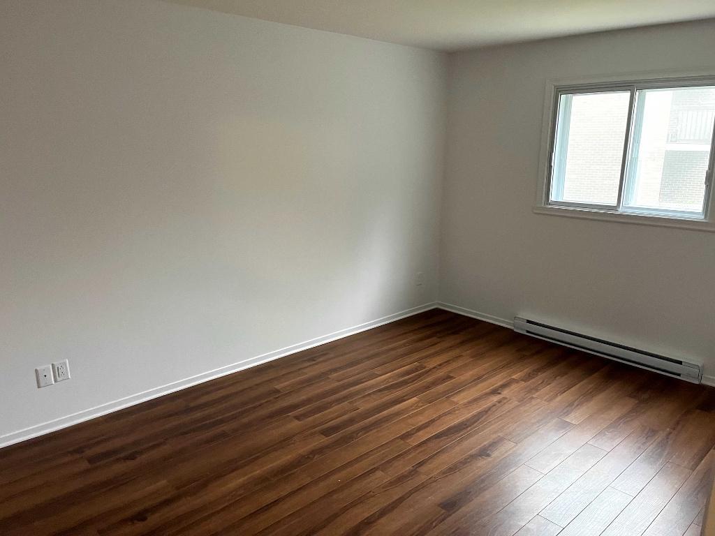 Appartement 4 1/2 à Repentigny à louer