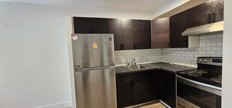 1 CH - 1 SDB - Montréal - $1,275 /mo