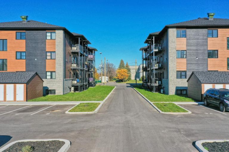 JOLIETTE (SAINT-CHARLES-BORROMÉE) - APPARTEMENT/LOGEMENT À LOUER