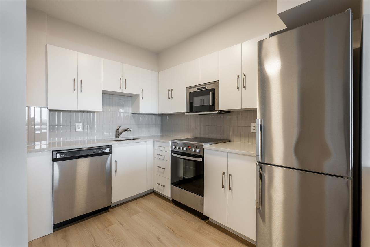 Renovated Studio - Westmount - 5301-5317 Sherbrooke Street West, Montréal