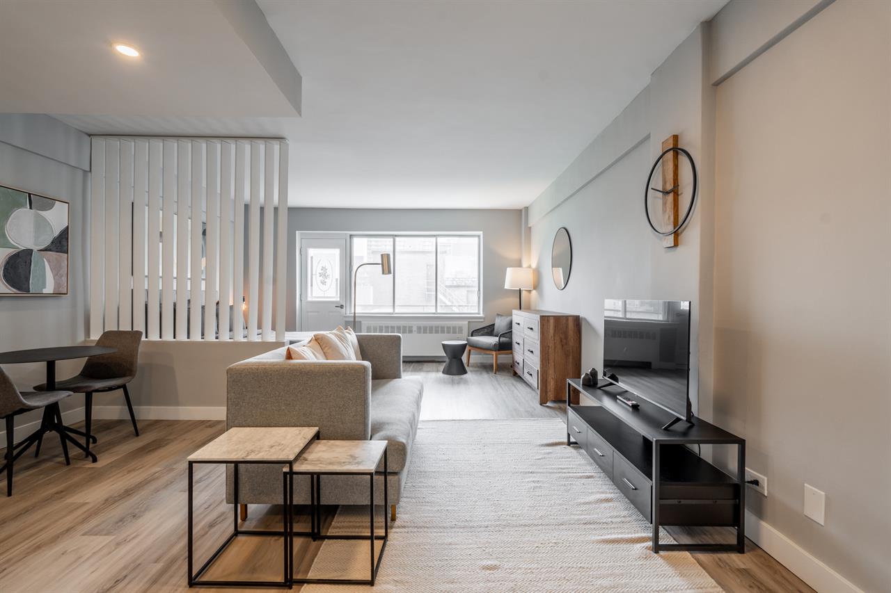 Renovated And Sunny 1 Bedroom Unit - Atwater Metro - 1420-1440 Towers Street, Montréal