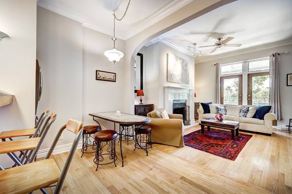 Townhouse for Rent - 1 Bed, 1 Bath, Gorgeous Design, Private Patio