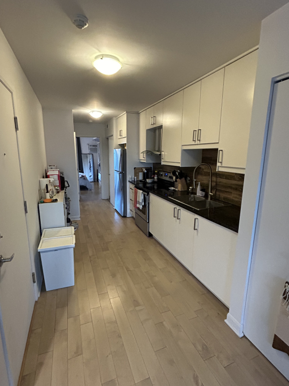 Appartement à Loué 3 1/2''