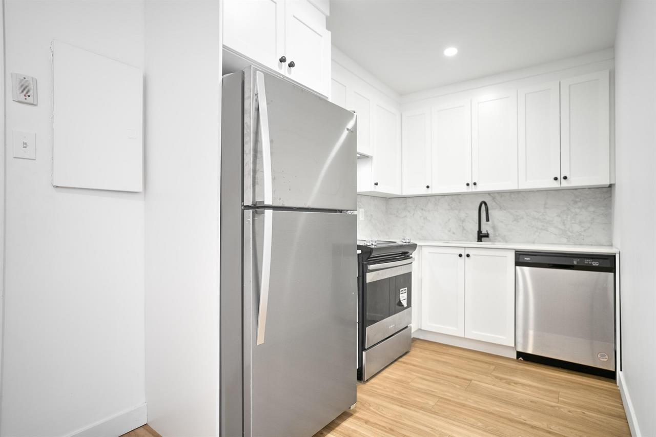 1 Bedroom - 5215 1re Avenue, Montréal