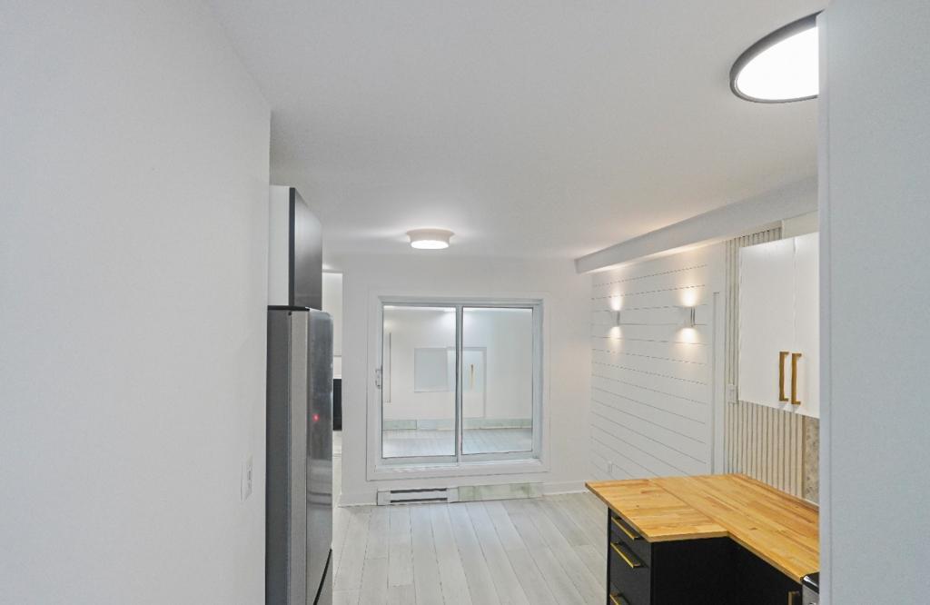 Appartement Moderne 3 ½ – À 10 Min du Métro Mont-Royal!