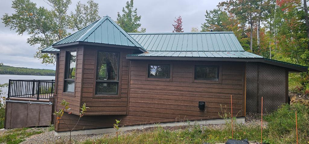 Maison neuve à louer a Gaspe, au bord du lac, à 10min du centre-ville