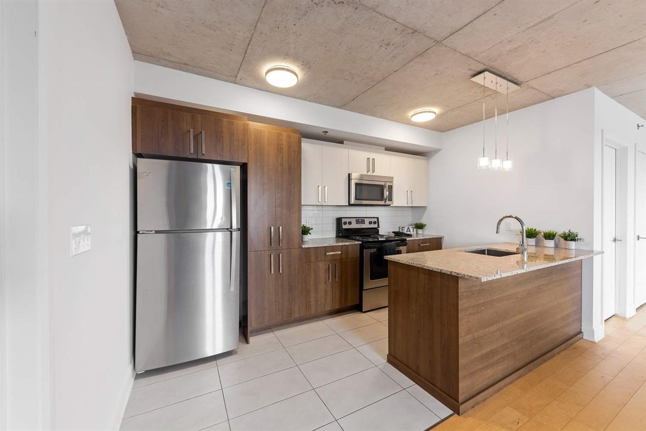 1 Bedroom - 3280 Cavendish Boulevard, Montréal