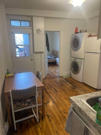 1br Mile End Apartment for Lease Transfer