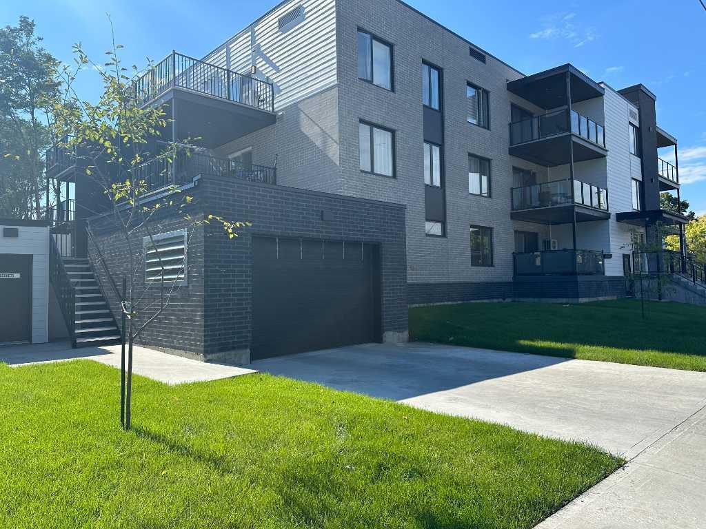 APPARTEMENT À LOUER À LAVAL | 4½ | GARAGE | ASCENSEUR | INTERNET | RANGEMENT | 1er mars 2024