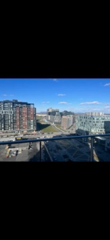 Condo à louer au Nobel 10/30 gym piscine spa rem