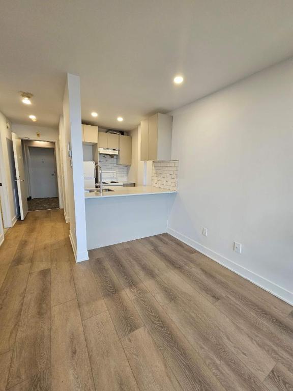 Studio - Montréal - $1,245 /mo