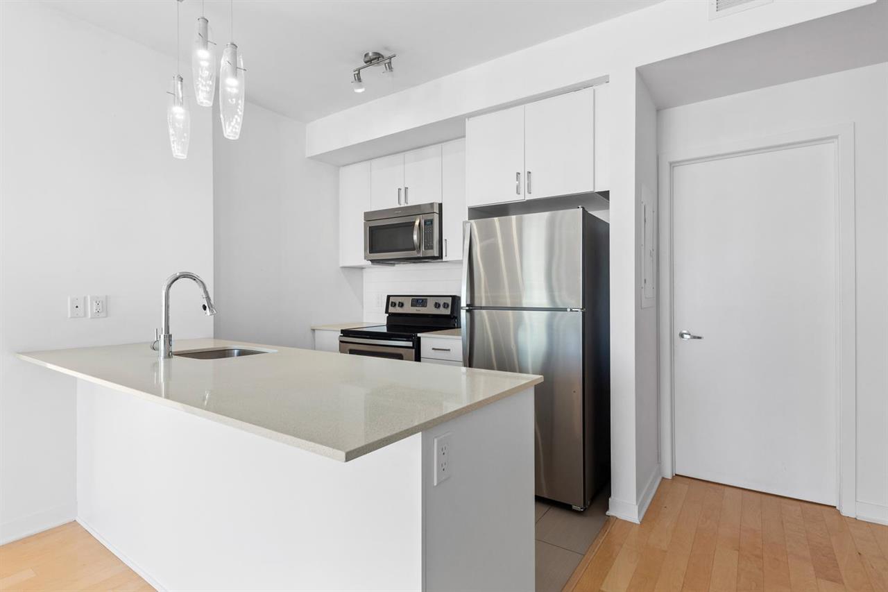 2 Bedroom - 688 Rue Notre-Dame Ouest, Montréal