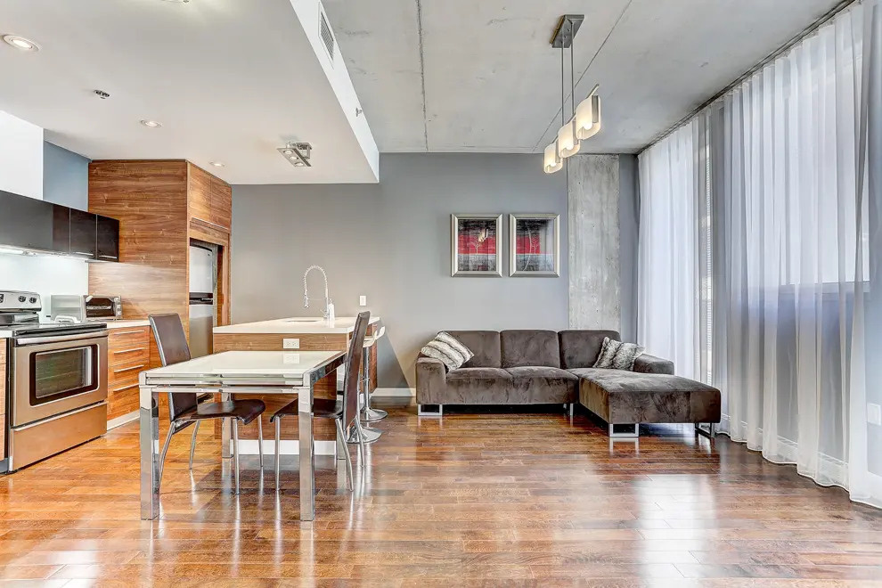 Old Port - Superb 2 Bed 2 Bath Loft