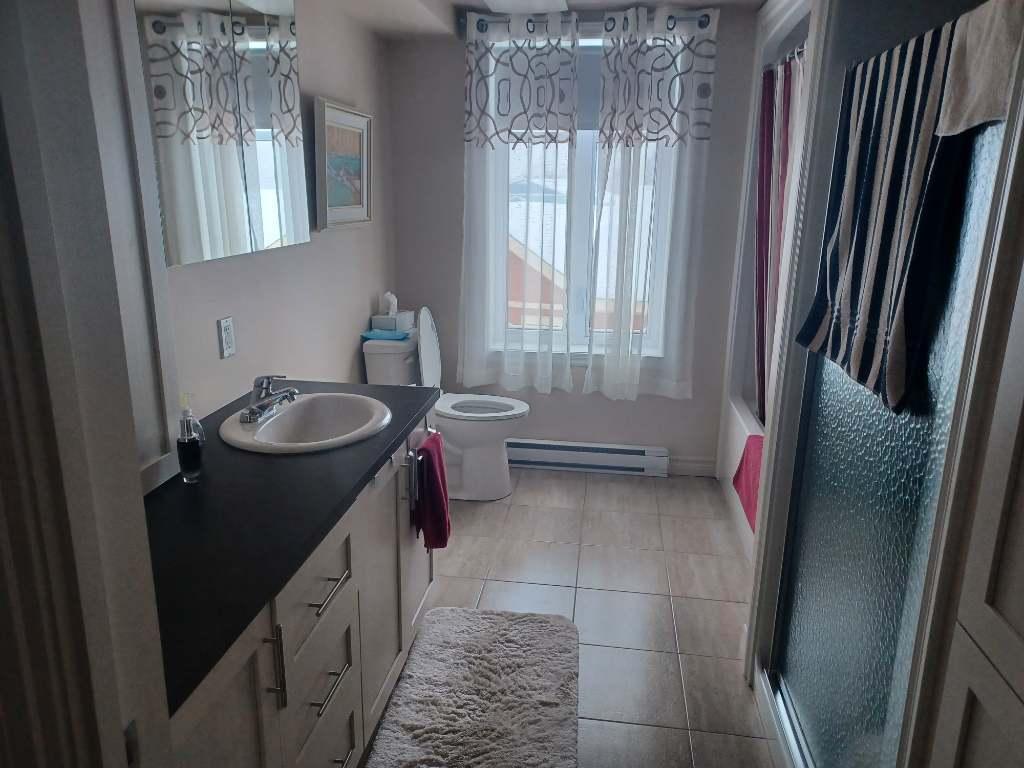 Logement 4 1/2 (2 chambres) à Saint-Pascal