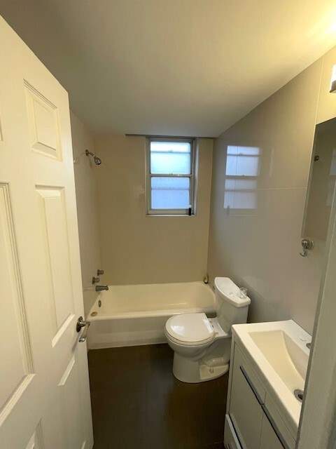 2 CH - 1 SDB - Westmount - $1,950 /mo