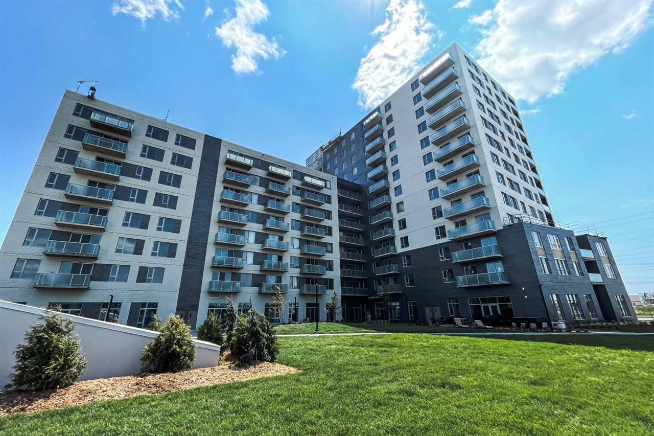 Appartement Montréal (Saint-Laurent) À Louer