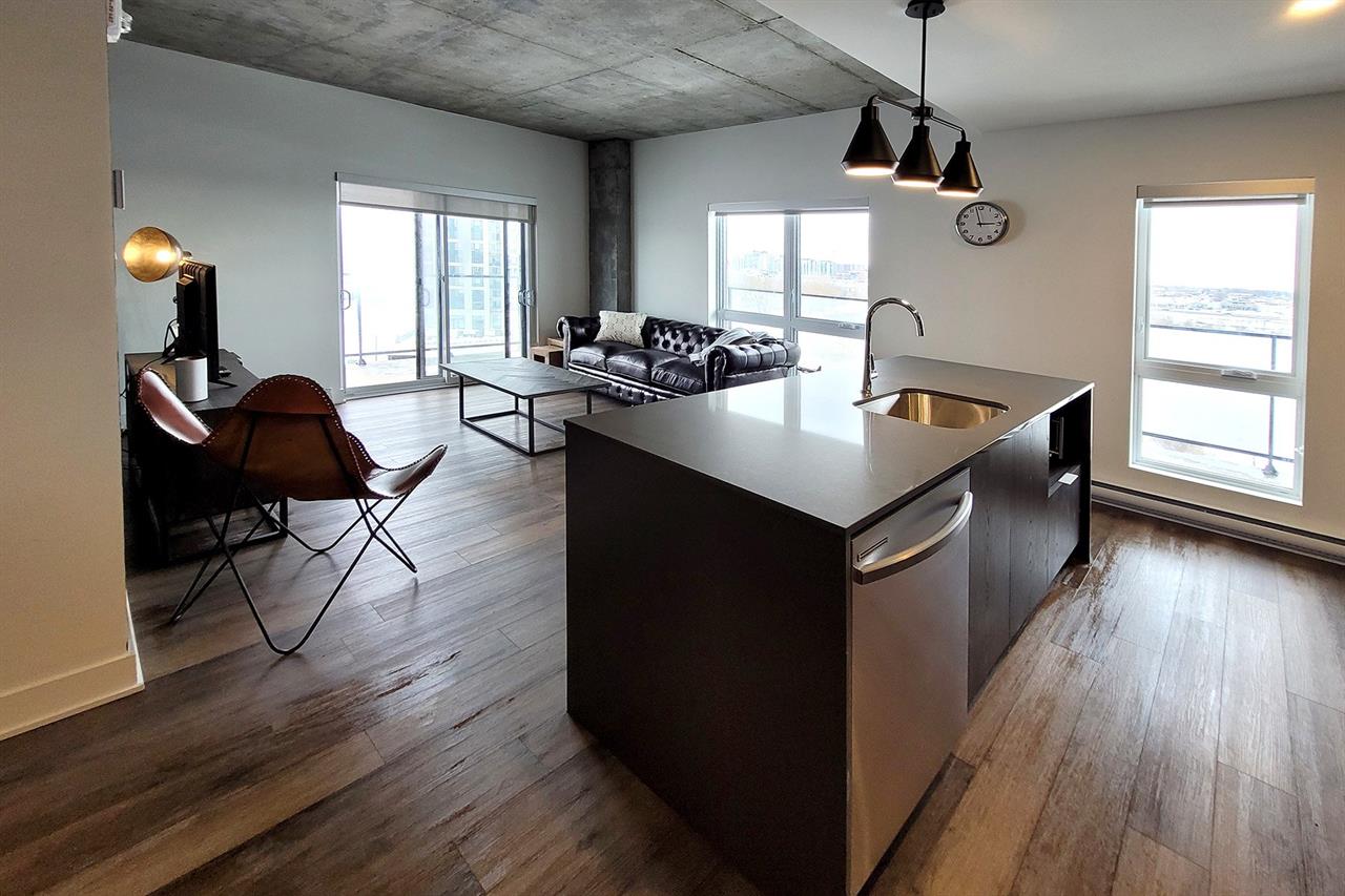 Appartement Laval (Chomedey) À Louer