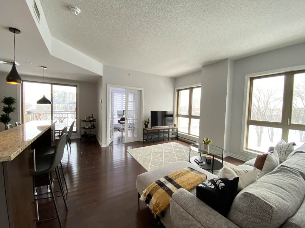 Lumineux Condo 4 1/2 à Ahuntsic