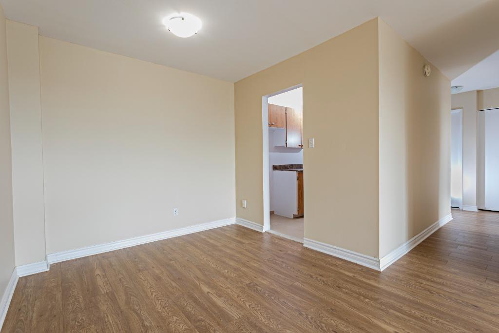 Jardin Carrefour | Appartement 3 1/2 à louer | 1 bedrooms 1 bathroom for rent | Laval près du Marché 440