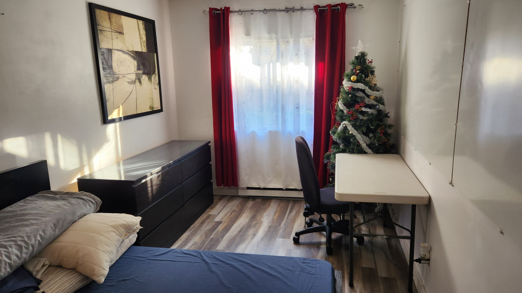 750$-chambre Meublée–Côte-des-Neiges-1er