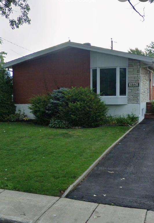 Maison à louer à Laval (Saint-Vincent-de-Paul) 2800$/mois