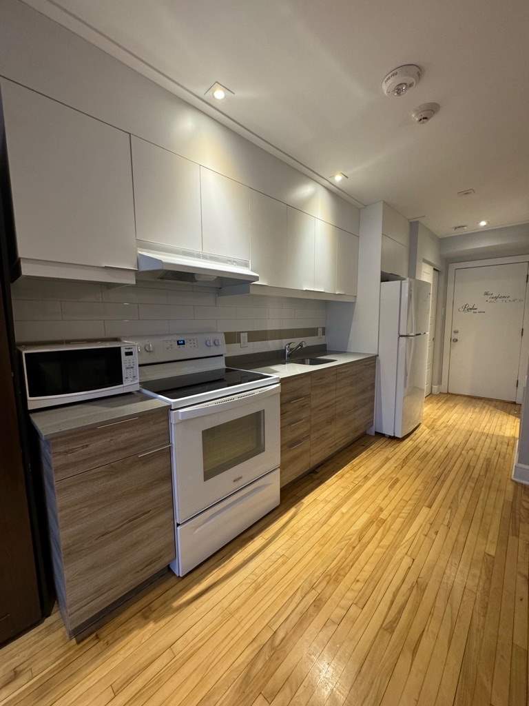 Studio - Montréal - $1,250 /mo