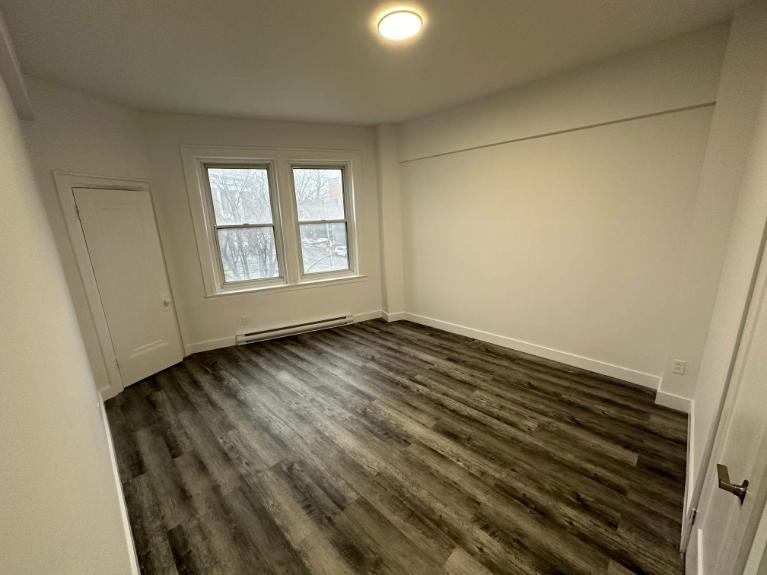 1 CH - 1 SDB - Montréal - $1,650 /mo