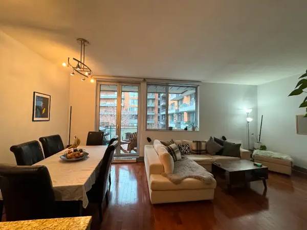 Large 1br Apartment