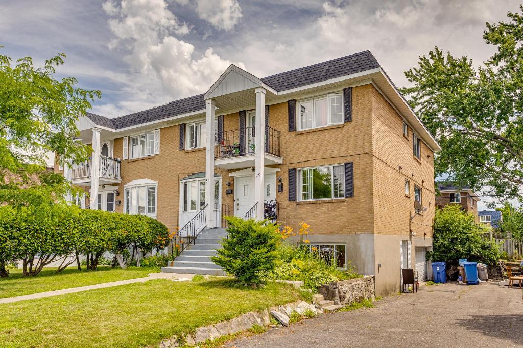 Appartement de 3 chambres et 2 salles de bain à Dollard des Ormeaux