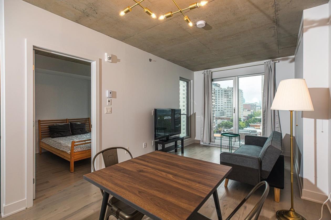 1 Bedroom - 2300 Rue Tupper, Montréal