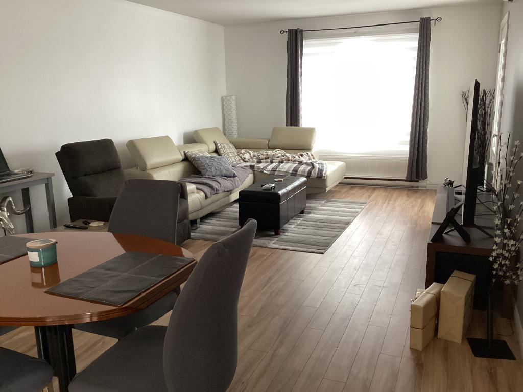 Logement 4 1/2 à St-Germain. Decembre-janvier