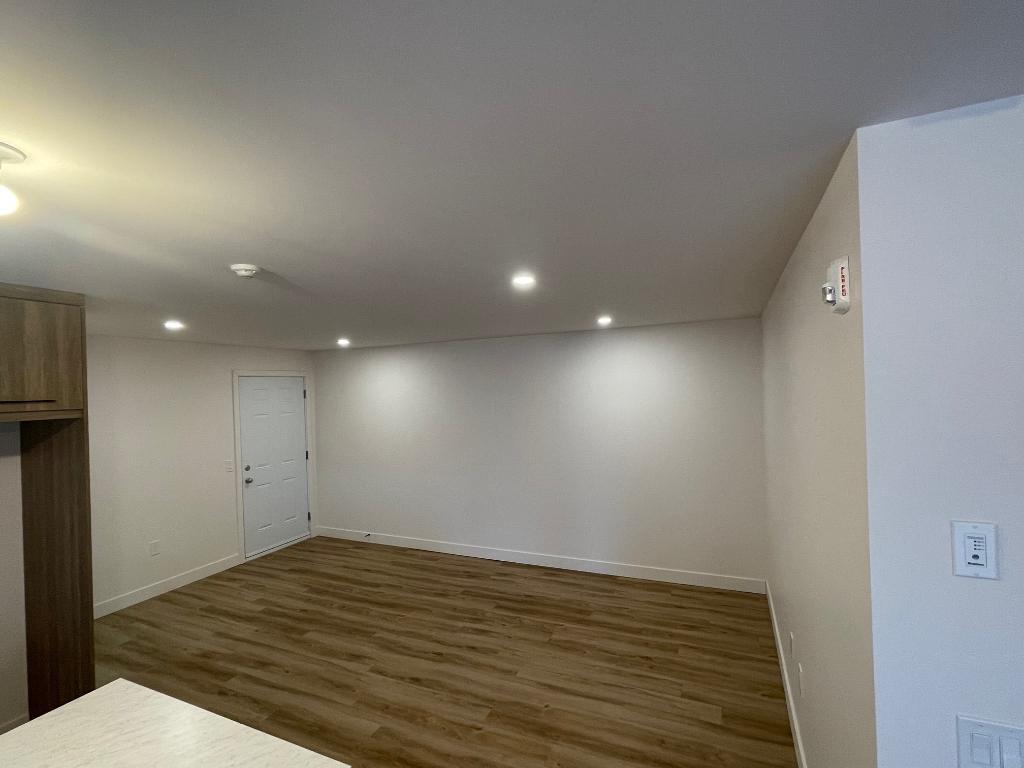 ✨Grand 4 1/2 haut de gamme avec garage disponible dès maintenant✨