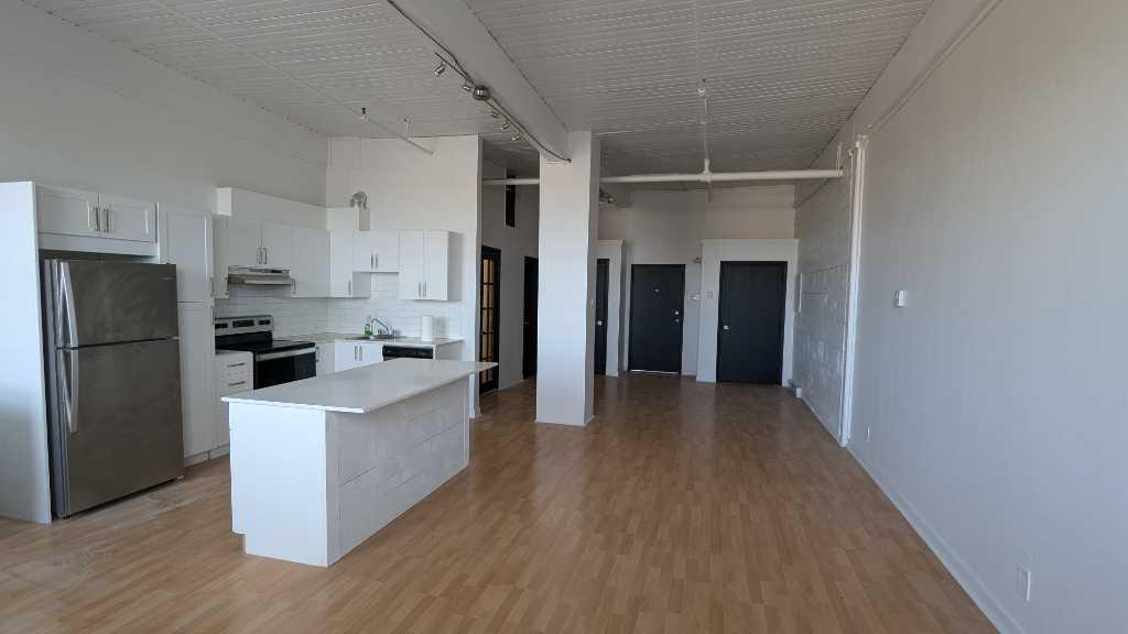 LOFT au mile end 800sq